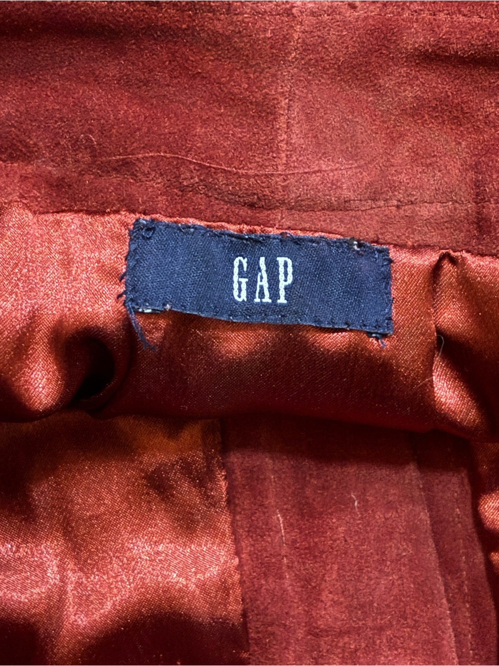 GAP Vintage Women’s Red/Orange Suede Pencil Skirt Front Slit Preowned - Picture 3 of 4